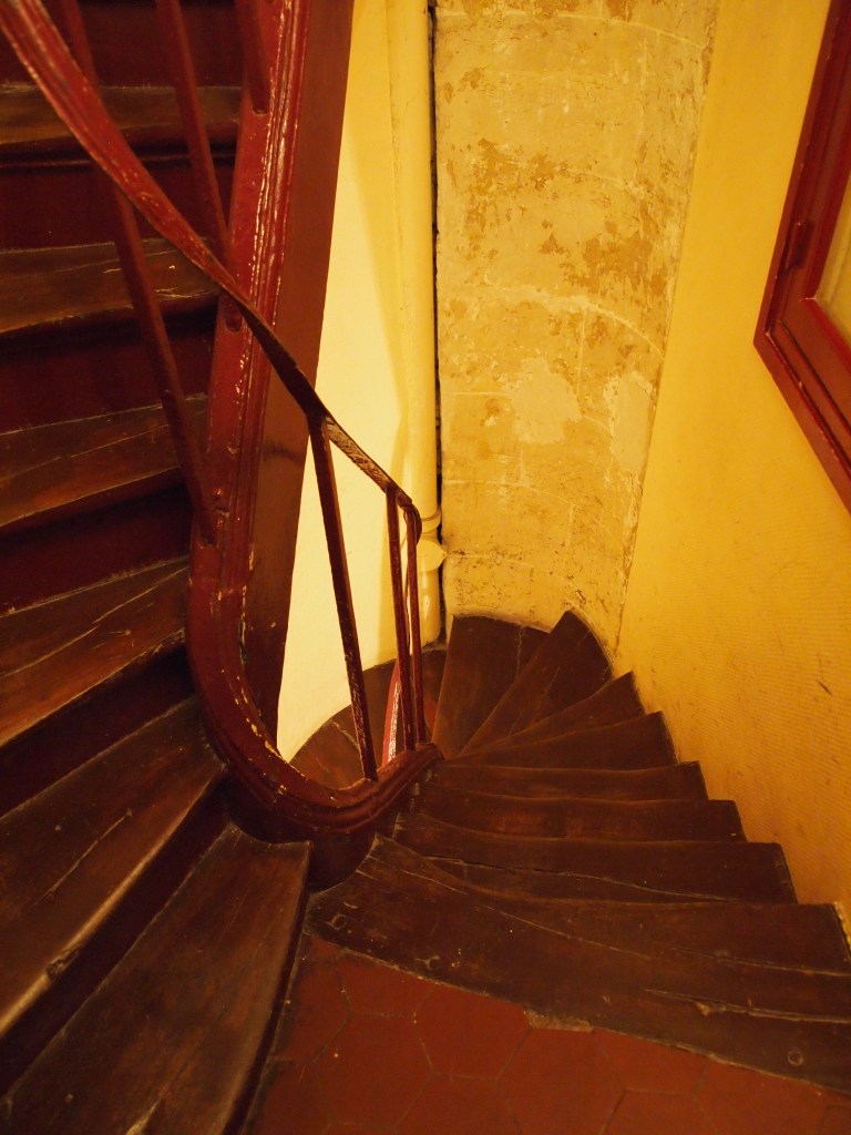 Paris vacation rental staircase
